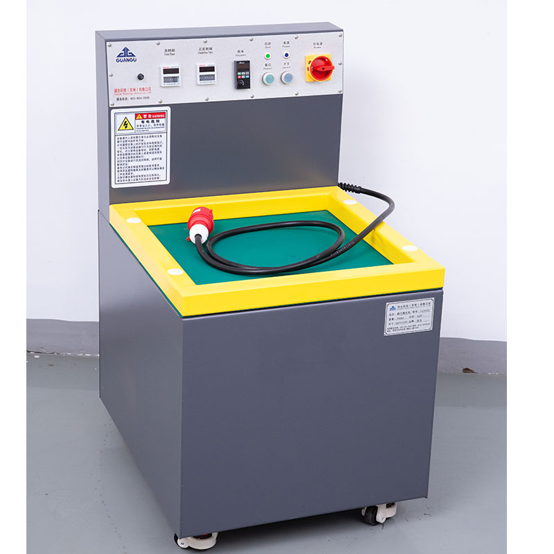 上海磁力清洗機(jī)針對(duì)不同材質(zhì)清洗拋光能達(dá)到相同的效果